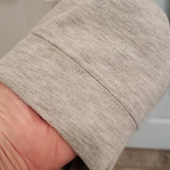 *3 for $25*  Bold Spirit Sweat Suit (2 pieces) - Size Large - Picture 12 of 13